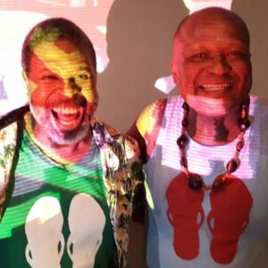 23517911_1932486747070830_713001888793580069_n-1-300x300 chineladaaa