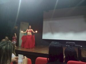 97c8bbcd-c034-4f8f-a33a-8b2149d2495f-300x225 dançadoventre-feirasensualteresina