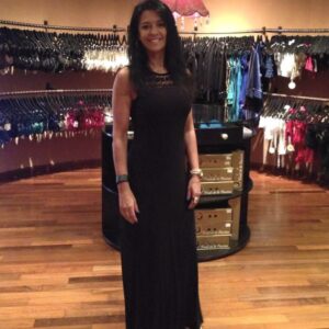 constantine-4-300x300 Luciana Keller proprietária da Constantine