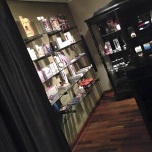 constantine-9-300x300 Interior da Boutique Constantine