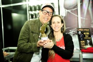 DSC0610-Copy-300x200 Serginho e Paula Aguiar com trofeus