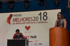 DSC_4922-300x199 Aritana Maroni - Prêmio Melhores do Mercado Erótico