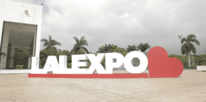 Julianna-Santos-660-×-328-px-2-300x149 lalexpo-feira-erotica-colombia