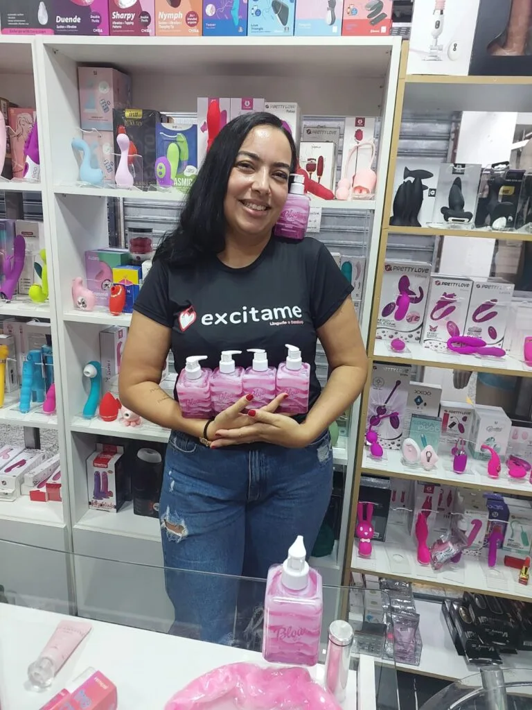 Foto-de-Julianna-Santos-2-768x1024 Mania Nacional: Por que o Blow Girl é o queridinho desse Carnaval?