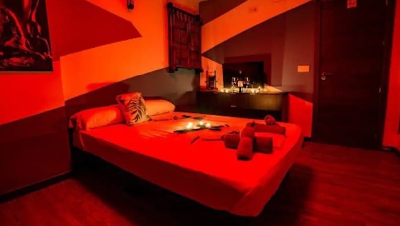 airbnb-bdsm-espanha Hotéis são coisa do passado! Descubra os Airbnbs para Adultos no Brasil