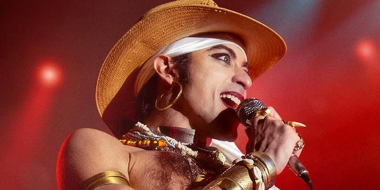 homem-com-h-ney-matogrosso