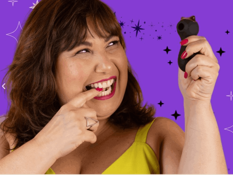MARIANA-XAIVER-SEXTOY Mariana Xavier, a atriz, e seu sextoy na guerra ao tabu