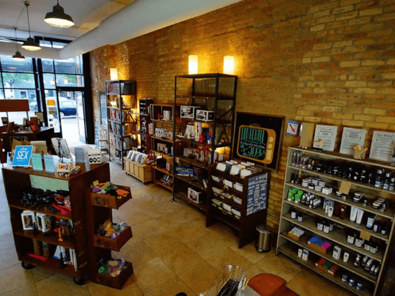 Smitten-Kitten Sexshop vira refúgio para imigrantes perseguidos em Minneapolis