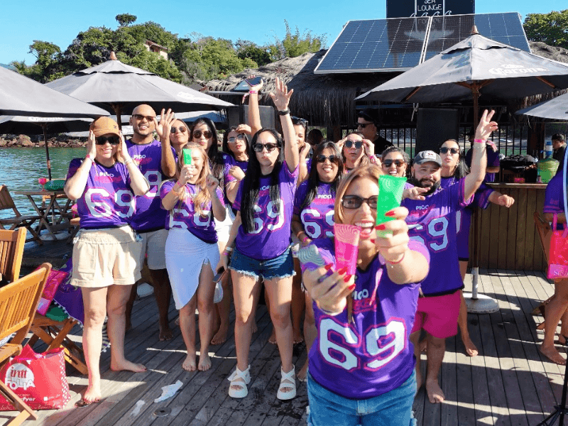 pico-weekend-ilhabela7 INTT surpreende clientes com viagem secreta e lança novos produtos em alto-mar